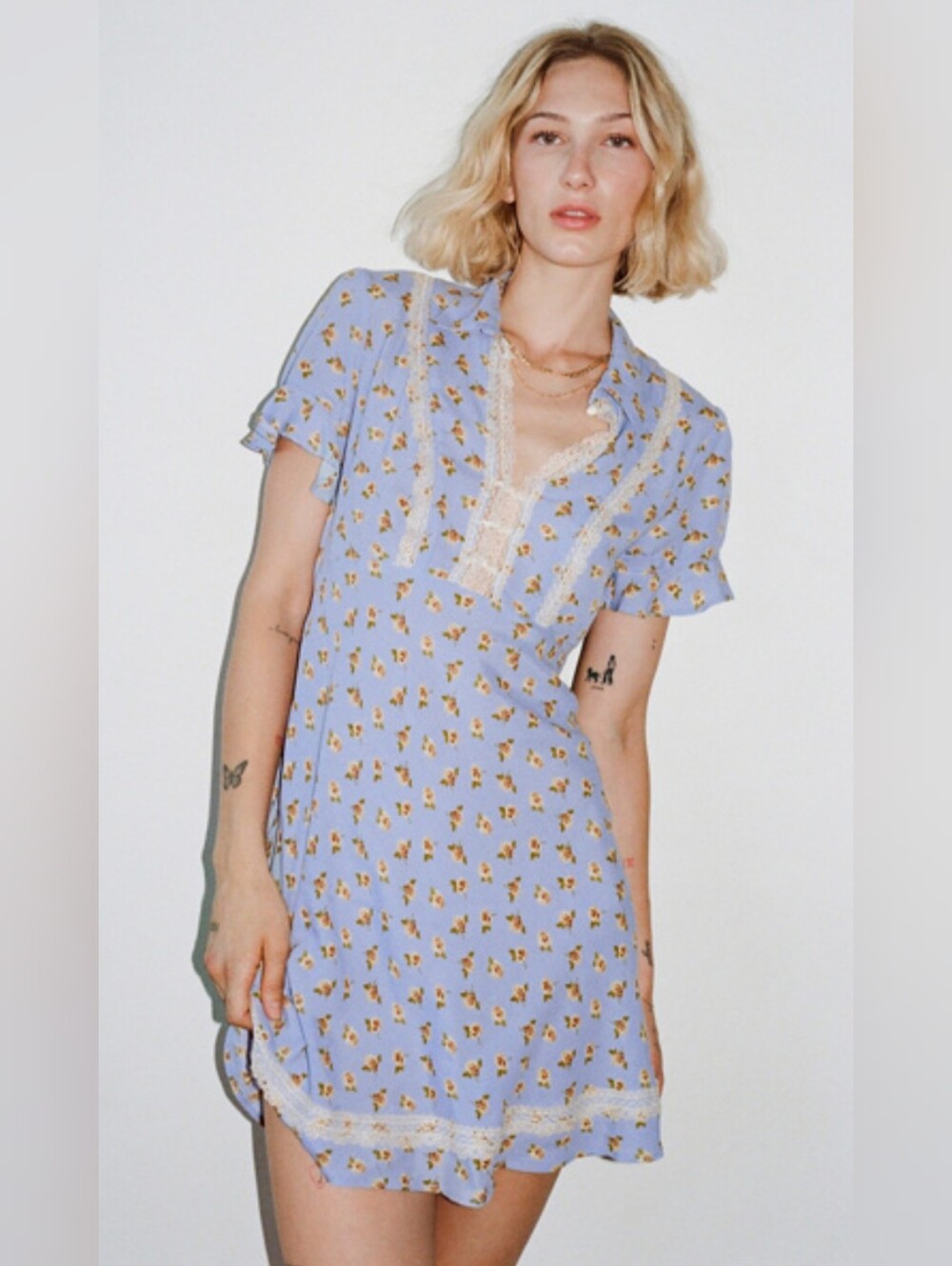 Kimchi Blue Leah Lace-Insert Mini Dress XS Shirt Style Periwinkle Vintage Floral